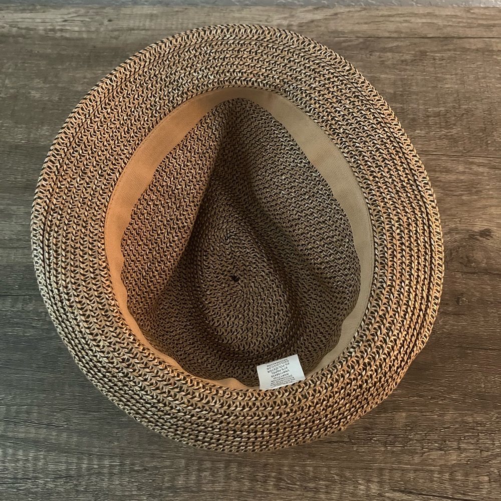 Hat - Picture 4 of 4